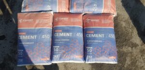 Цемент в мешках 50кг (бумажные)